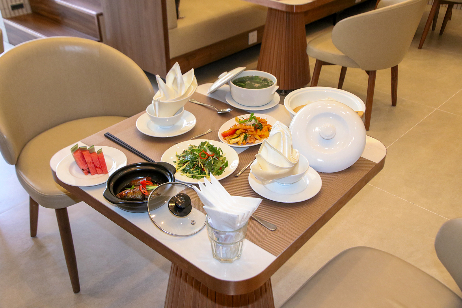 Peace home hotel phan thiết