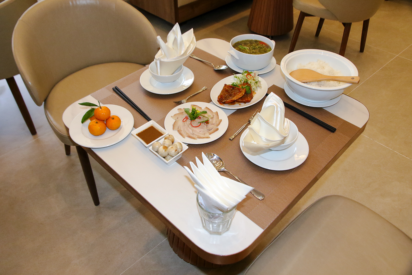 Peace home hotel phan thiết